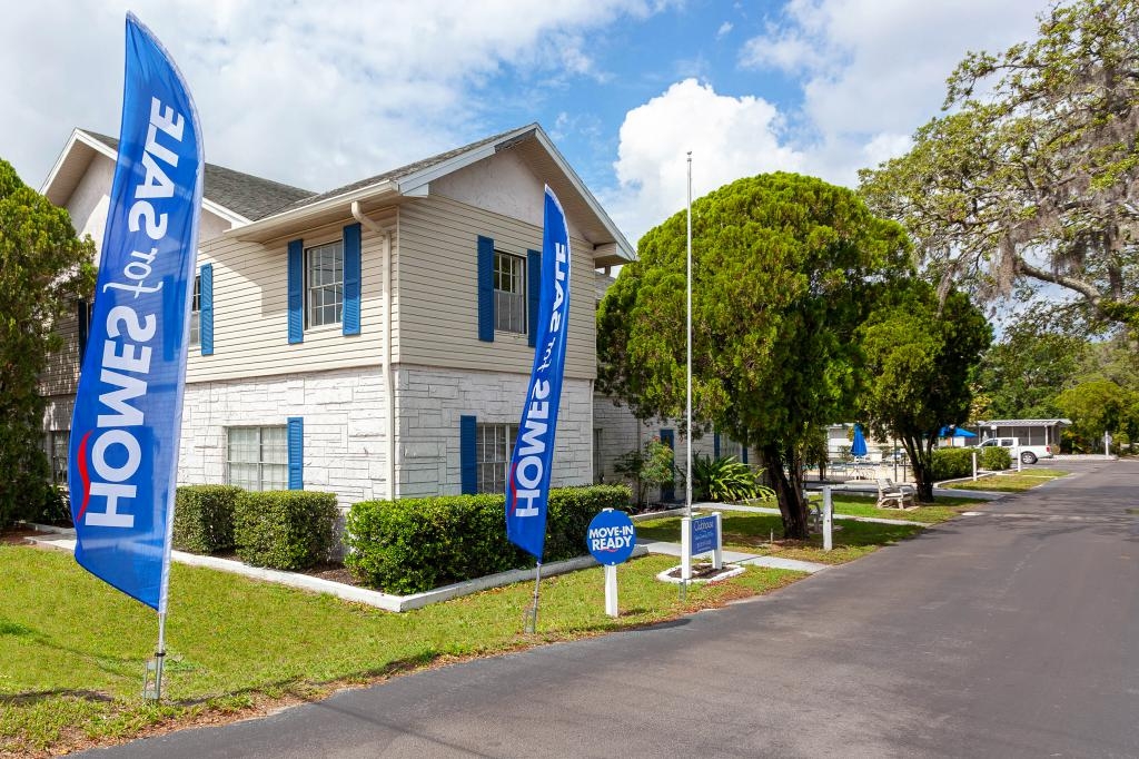 Chalet Village, Tampa, FL