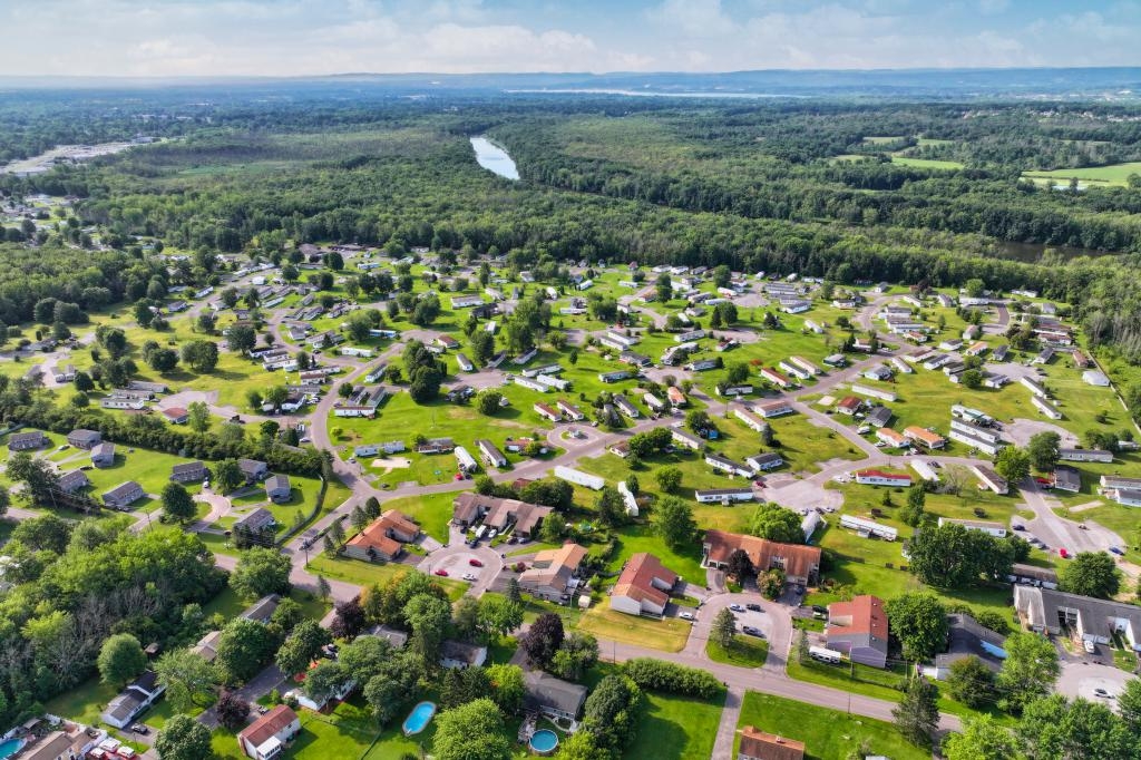 Madison Village, Liverpool, NY