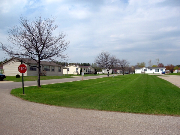 Algoma Estates, Rockford, MI