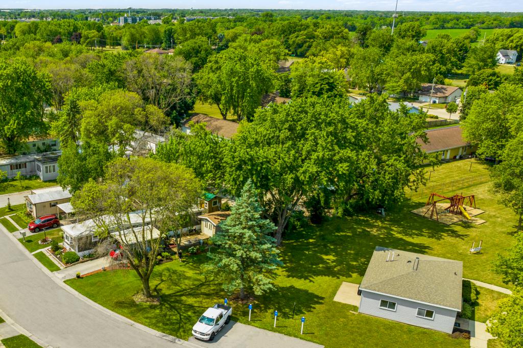 Find the Best Manufactured Home Community for You Near Appleton - Dutch%20Harbor%20community%20aerial%20view%20in%20Little%20Chute%20WI