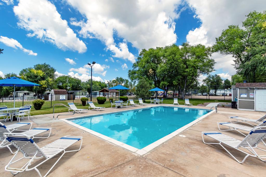 Find the Best Manufactured Home Community for You Near Colorado Springs - Canyon%20Ridge%20pool%20side%20view%20in%20Colorado%20Springs%20CO