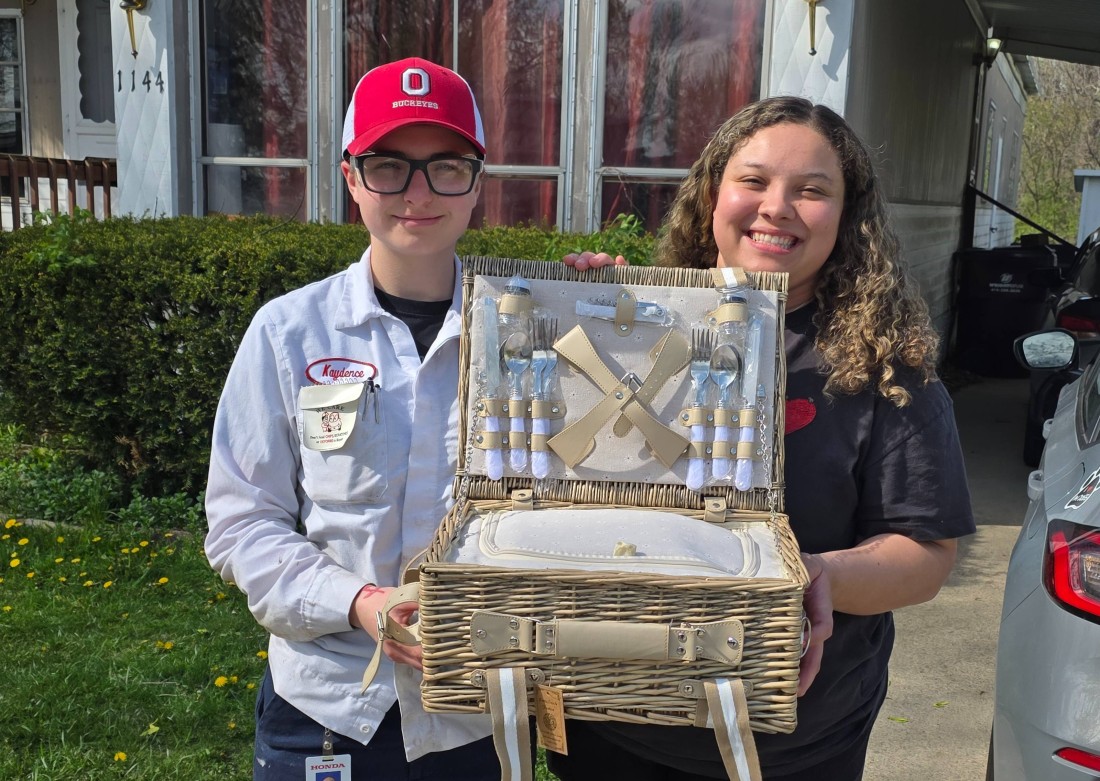 National Picnic Day Celebration at Crestwood Estates Manufactured Home Community in Lima, OH