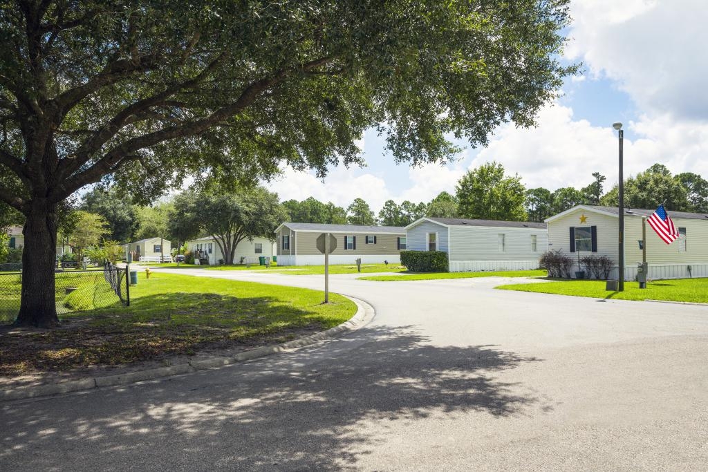 Street view of Deerpointe, a beautiful manufactured home community in Jacksonville, FL