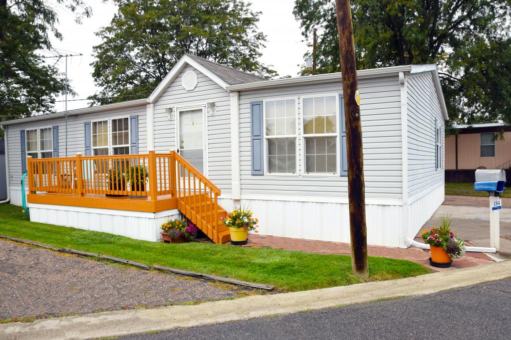 Find the Best Manufactured Home Community for You Near Denver - Thorton%20Estates%20community%20in%20Thorton%20CO
