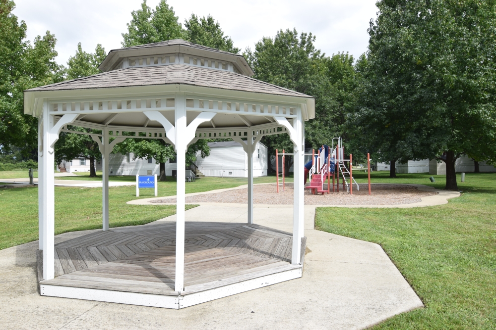 Discovering the Best Manufactured Home Community in East St Louis - Mallard%20Lake%20-%20gazebo%20with%20playground%20in%20the%20background