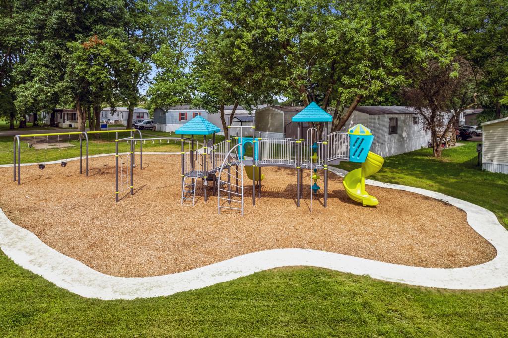 Top Manufactured Home Communities Near Fort Wayne, Indiana - Cedarwood%20Trails%20in%20Fort%20Wayne%20playground