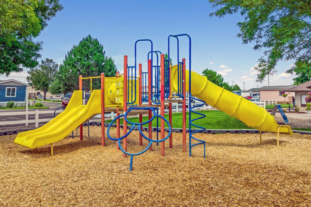 Find the Best Manufactured Home Community for You Near Greeley - Countryside%20of%20Greeley%20playground