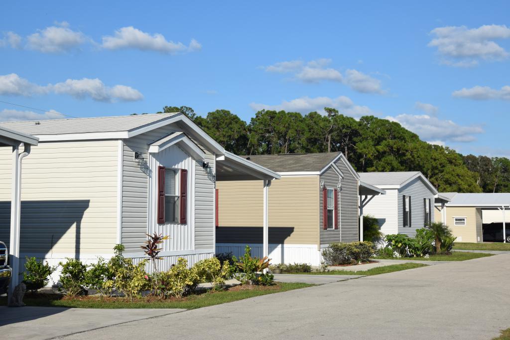 Southwind Village in Naples, FL - manufactured home community