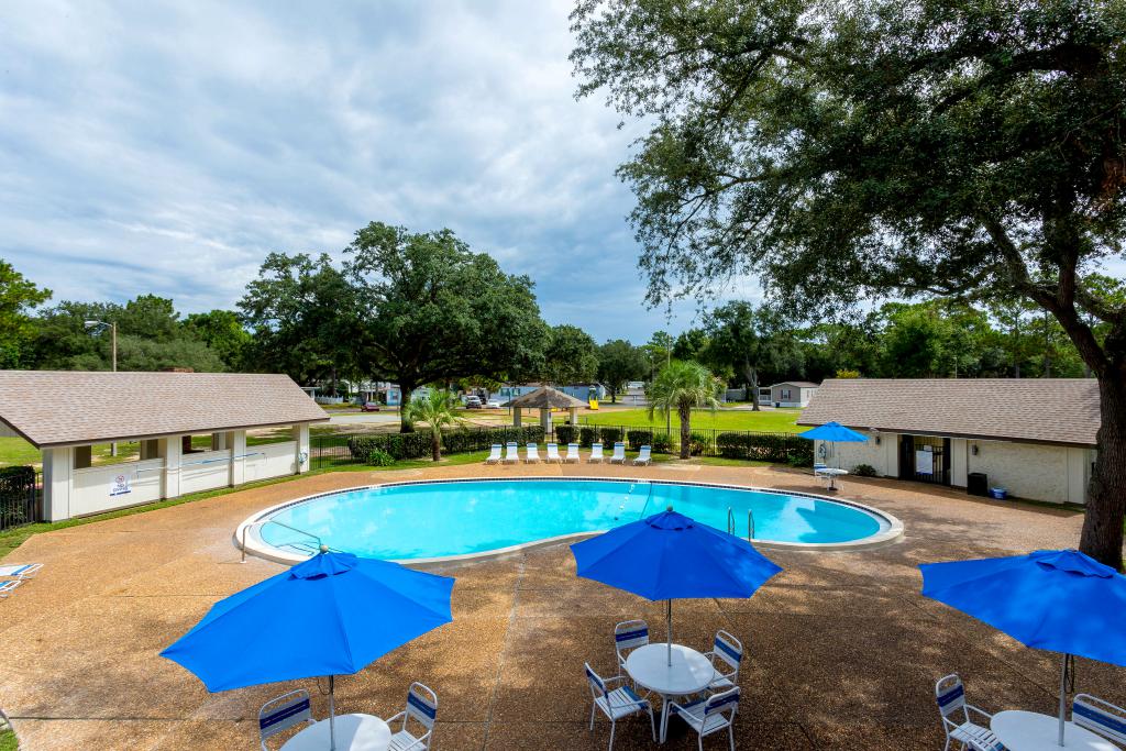 Timberlake pool side view in Pensacola FL
