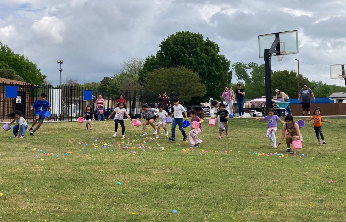Easter Egg Hunt at Shady Grove Ranch manufactured home community in Grand Prairie, TX