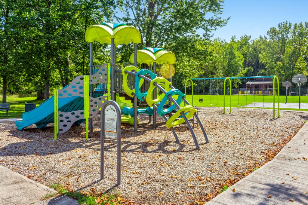 Find the Best Manufactured Home Communities | Syracuse, NY - Madison%20Village%20community%20playground%20Liverpool%20NY